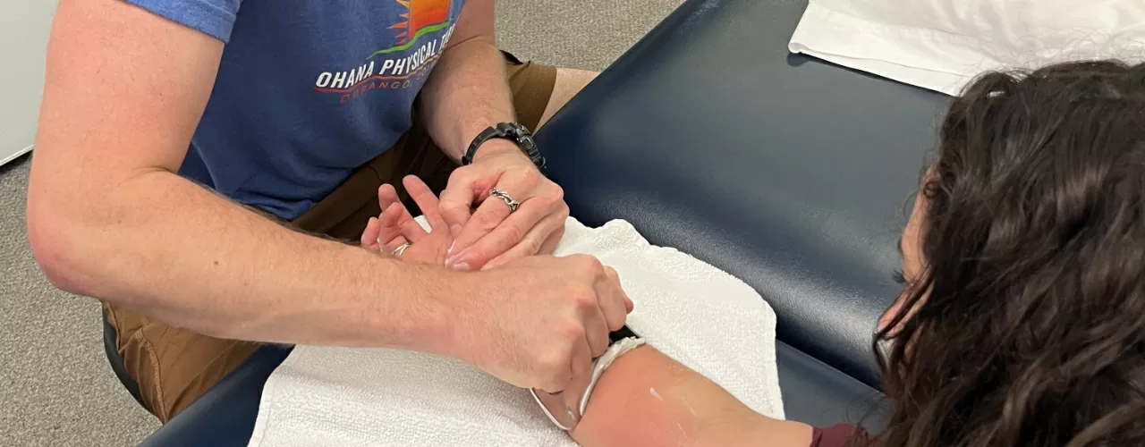 hand-pain-Header-Ohana-Physical-Therapy-Durango-Colorado.jpg