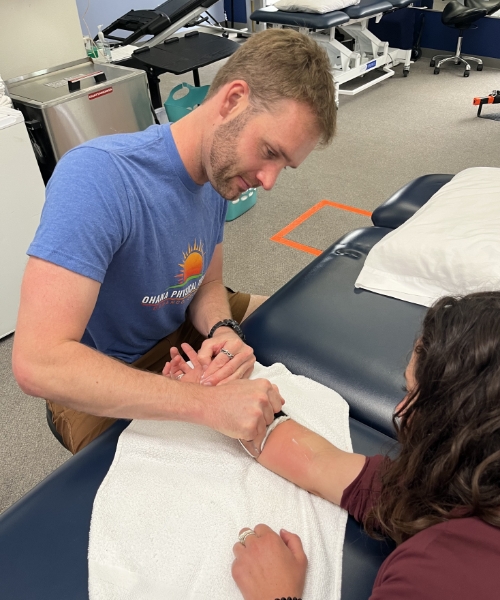 hand-pain-photo-Ohana-Physical-Therapy-Durango-Colorado.jpg